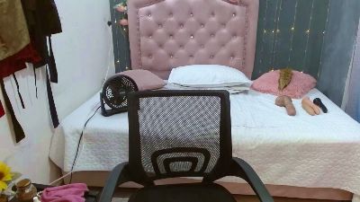 lalisha_96 live from Colombia