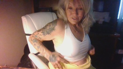 maureen24 live from United States