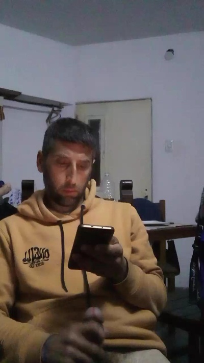 nachoclaps live from Argentina