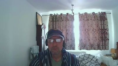 nicholasxxx45 live from United Kingdom