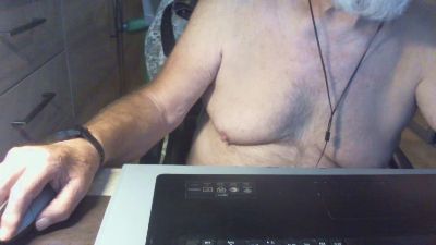 oldman3113 live from Austria