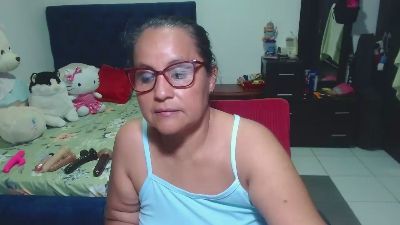 pervert_hot4 live from Colombia