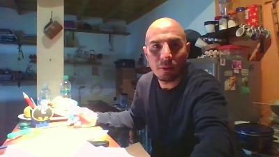 petiso37 live from Argentina