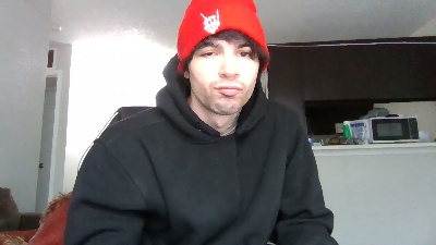robert1774 live from United States