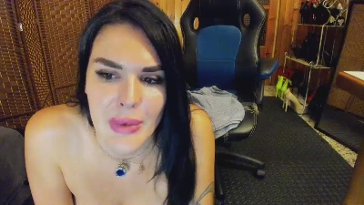 sally_x live from Italy