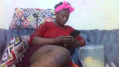 spicyebony2 live from Kenya