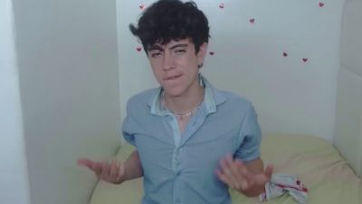 star_boyxx live from United States
