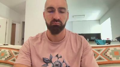 v1c70r1985 live from Spain