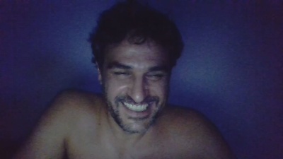 vic_victor live from Spain