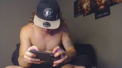 white_bigcock live from Colombia