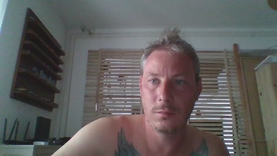 youngandmmm live from Hungary